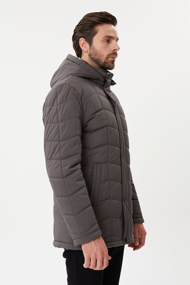 KAPŞON ÇIKMALI ÇİFT YAKA DETAYLI SPOR KABAN